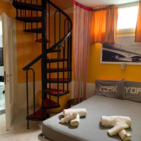 Chez Babette Hotel Quartu SantʼElena Екстериор снимка
