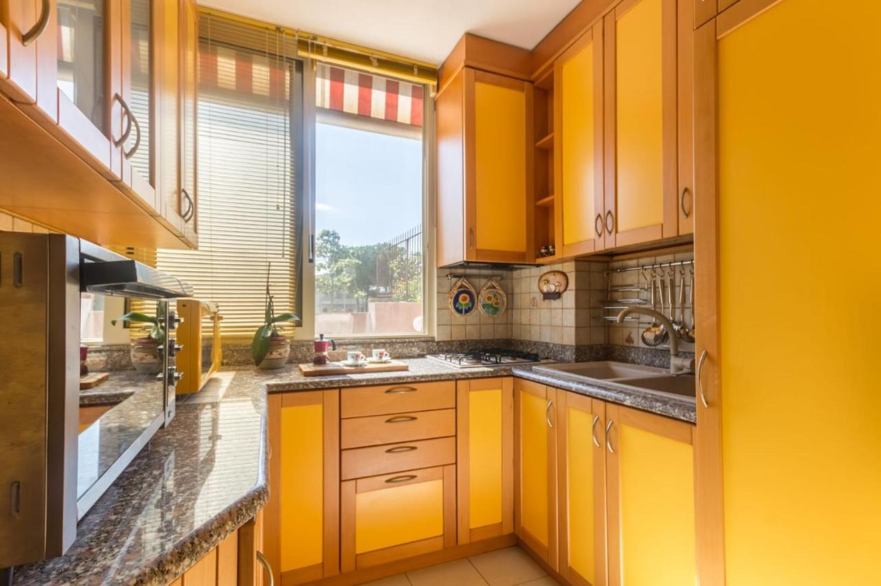 Chez Babette Hotel Quartu SantʼElena Екстериор снимка